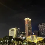 Waifiden Guangzhou Haizhu Square Wanyi Apartment