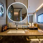 Liz International Hotel Panyu Ginza Shiqiao Metro Branch - Free Shuttle Bus To Canton Fair Complex During Canton Fair Period & Free Breakfast & Free Afternoon Tea & Free Midnight Snack