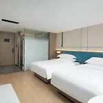 Yizhi Hotel - Guangzhou Beijing Road Pedestrian Street Rainbow Bridge Subway Station
