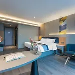 Home Inn Selected Guangzhou Zhujiang New Town Wuyangcun Metro Station