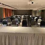 Home Inn Selected Guangzhou Zhujiang New Town Wuyangcun Metro Station