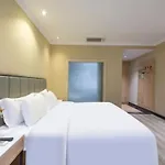 Greentree Inn Guangzhou Panyu Chimelong Happy World Business Hotel