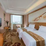 Vienna International Hotel Guangzhou Jichang Road Huangshi