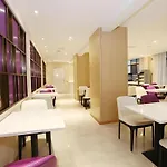 Lavande Hotel Guangzhou Zoo Huanghuagang Metro Station