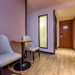Borrman Hotel Guangzhou Railway Station Yuexiu Park Memorial Hall
