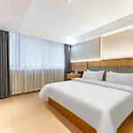 Yue City Hotel