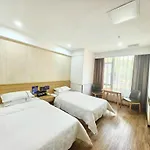 City Comfort Inn Guangzhou Jiahe Wanggang Metro Station Police Academy Changhong