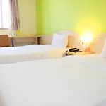 7Days Inn Guangzhou Huangpu East