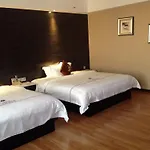 Guangzhou Shuiyue Nianhua Hotel Chimelong Branch