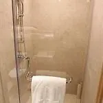Guangzhou Yihe Apartment
