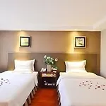 Yingshang Hotel