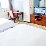 Huahai Business Hotel Airport Branch