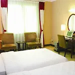 Dong Shan International Hotel