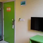 Yimi Hotel Changshou Metro Branch