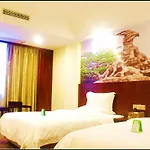 Shandong Mansion Lu Yue Hotel