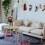 Lan House Youth Apartment