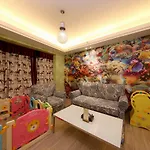 Xingyue Apartment Nimble Huamei Branch