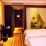 Dong Shan International Hotel