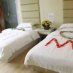 Yimi Hotel Chen Ancestral Temple Branch