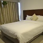 Yumi Apartment Zhujiang Textile City