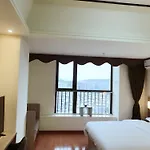Xingyue Apartment Luogang Wanda