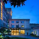 Yiyun Hotel