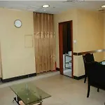 Heshen Business Hotel