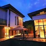 Moon River Villa No 5