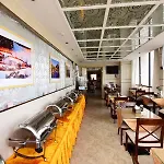 Kaiserdom Hotel Huayue