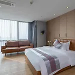 Jiajia Mix International Apartment Beijing Road Branch