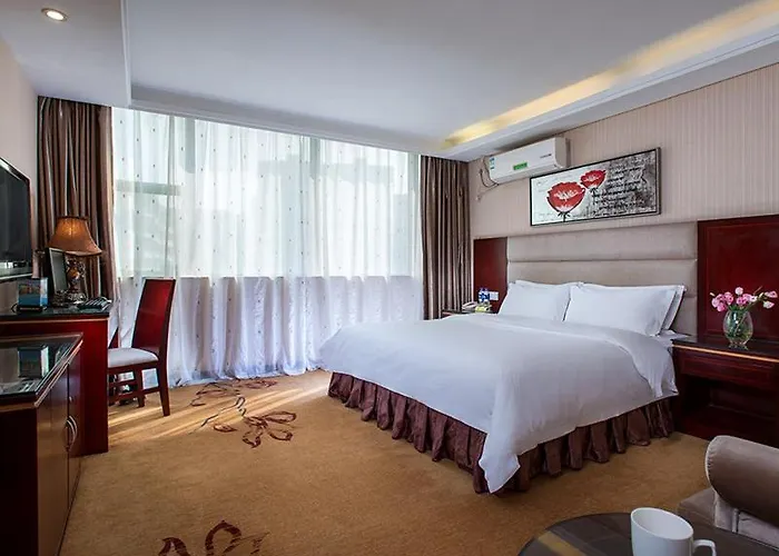 Vienna Hotel Guangzhou Dekang Road