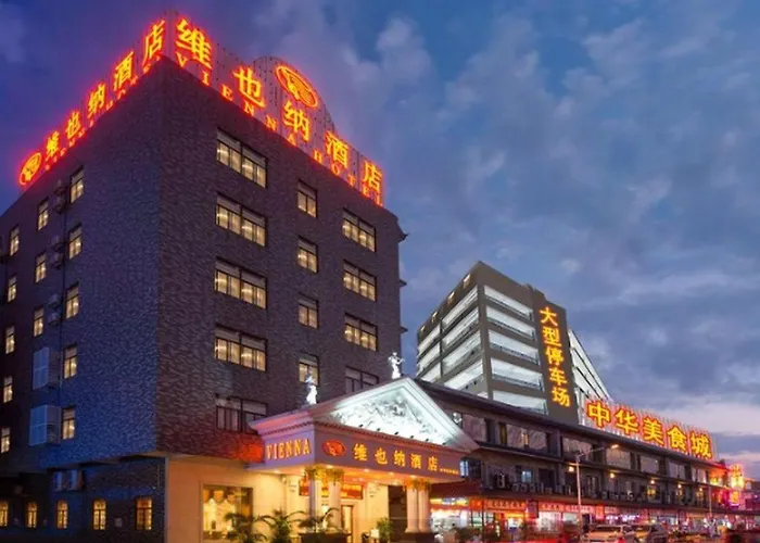 Vienna Hotel Guangzhou Changlong Chinese Food Court Branch