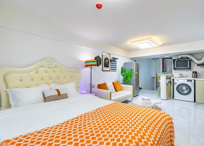 Guangzhou City Center Apartment