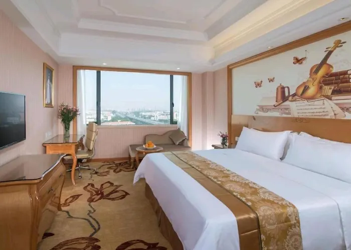 Vienna International Hotel Guangzhou Jichang Road Huangshi