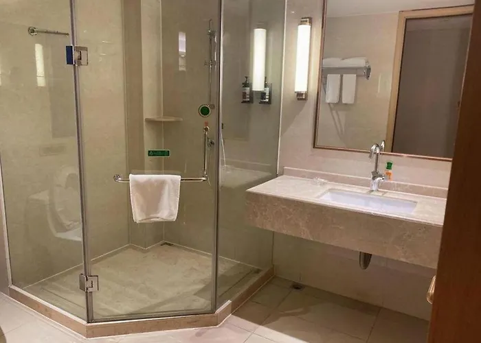 Vienna Hotel Guangzhou Panyu Square
