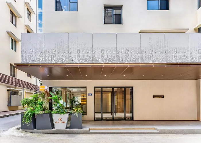 Yue City Hotel