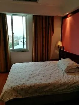 Guangzhou Xinzhou Hotel