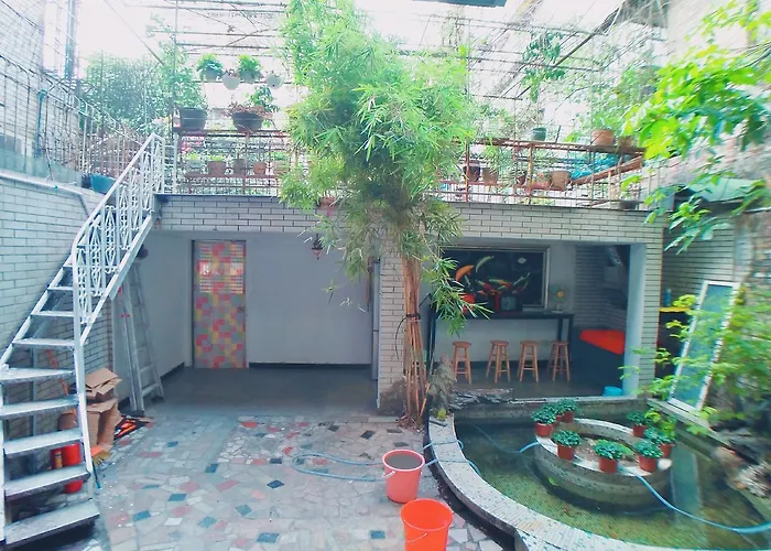 XI Guan Xiao Yuan Hostel