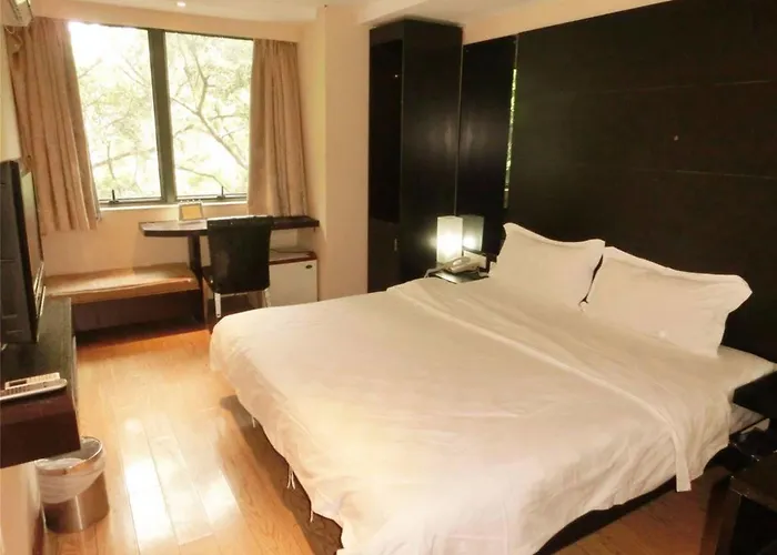 Forest Hotel - Guangzhou