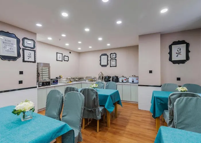 Xana Hotel Guangzhou Martyrs Subway Station Branch