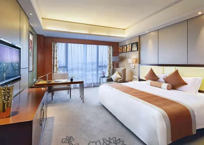 Guangzhou Changfeng Gloria Plaza Hotel