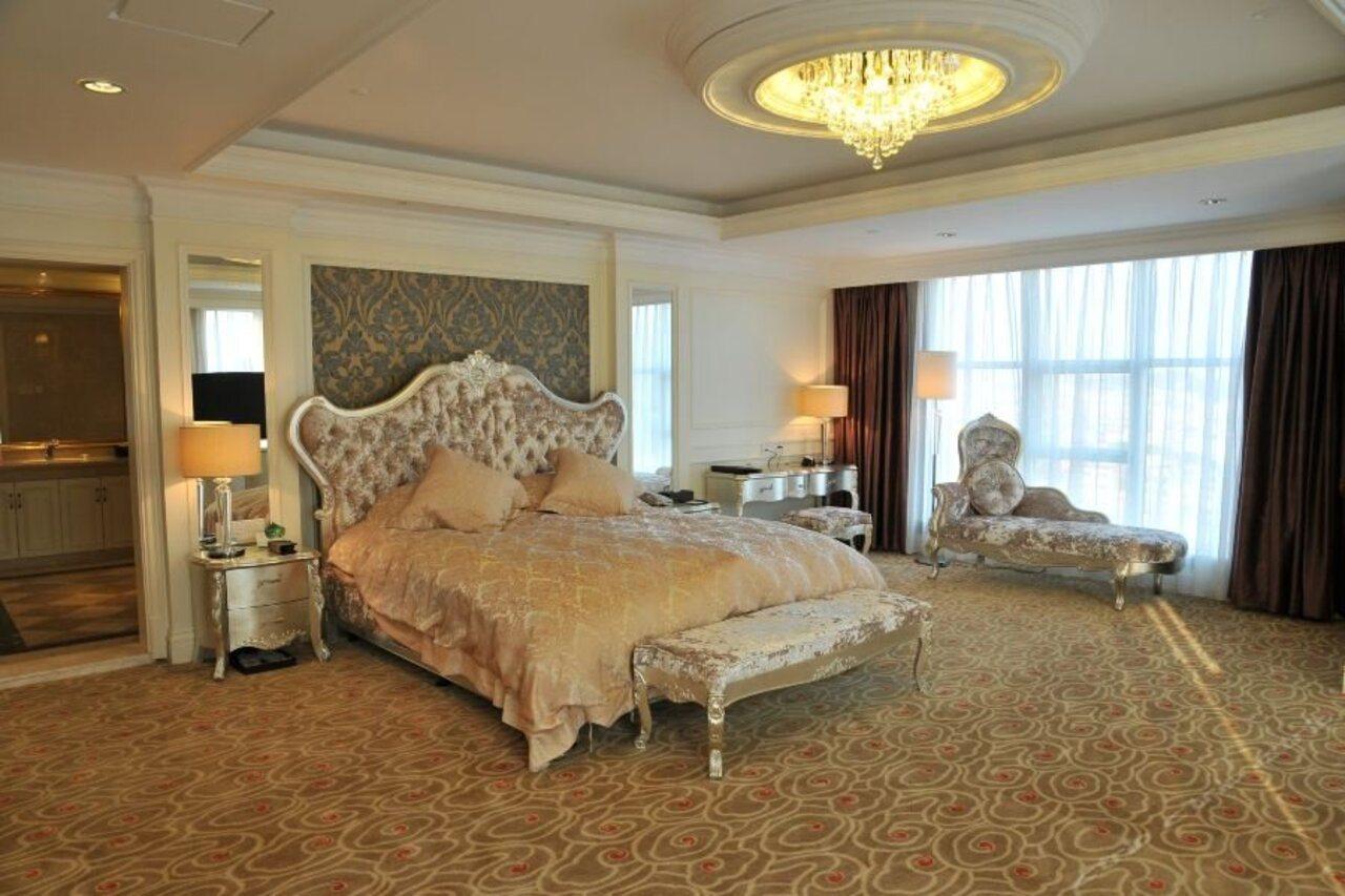 Pioneer Hotel Guangzhou