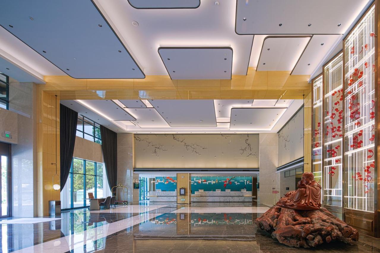 Southern Airlines Pearl Airport Hotel-canton Fair Free Shuttle Bus Hotel 5*