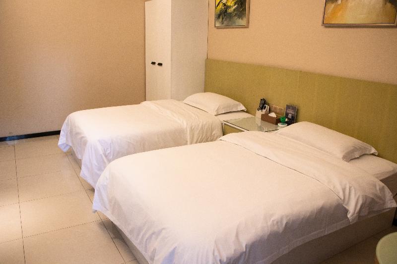 Zhujiang Newtown Sc Hotel