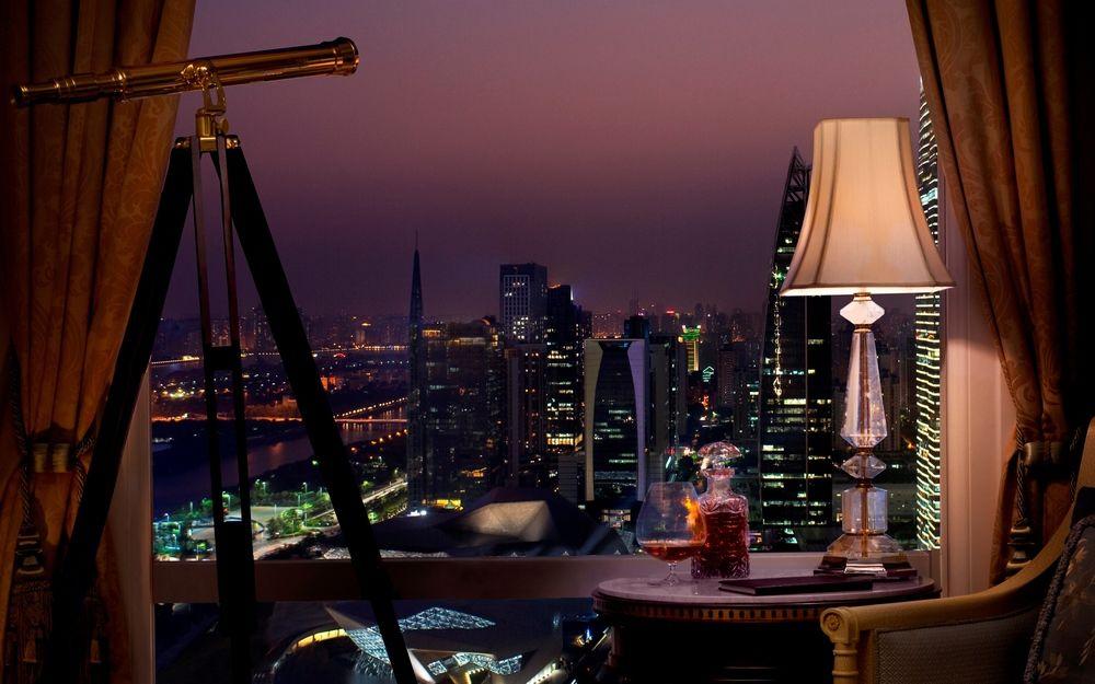 The Ritz-carlton, 5*