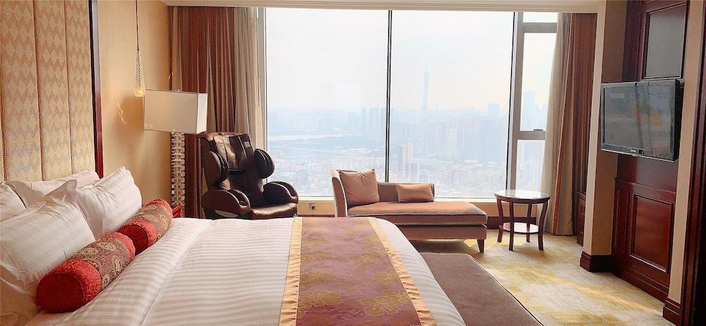 Soluxe - Overseas Buyers Registration Service&canton Fair Free Shuttle Bus 15 Apr To 05 Hotel 5*