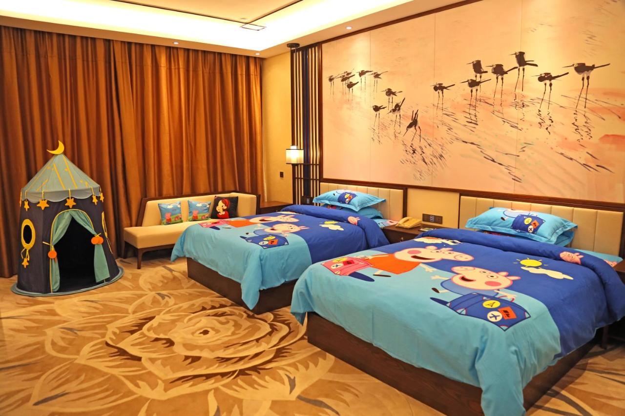 Hotel Guangdong Yingbin Hotel-free Fair Shuttle Bus 4*