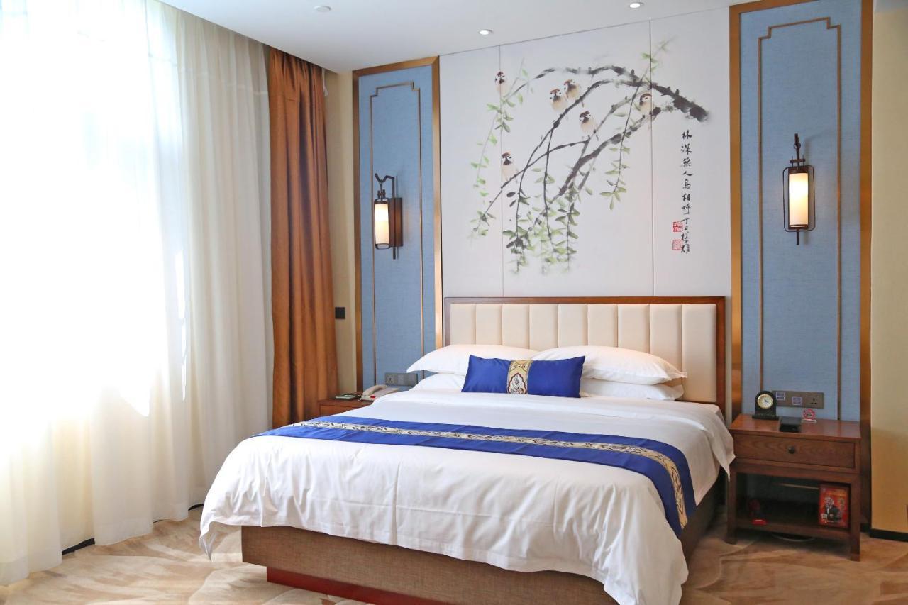 Guangdong Yingbin Hotel-free Fair Shuttle Bus Hotel Guangzhou