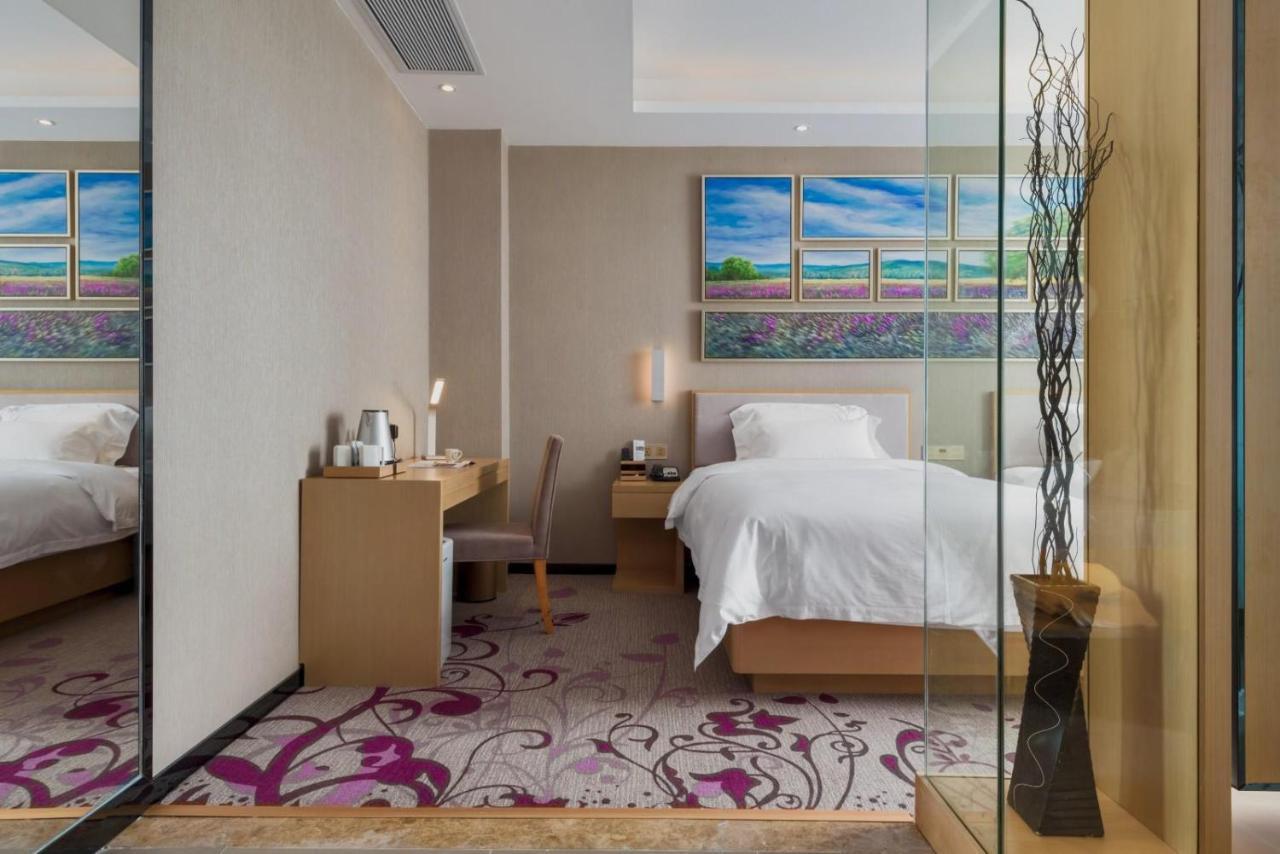 Lavande Sunac Cultural Tourism Branch Hotel 3*