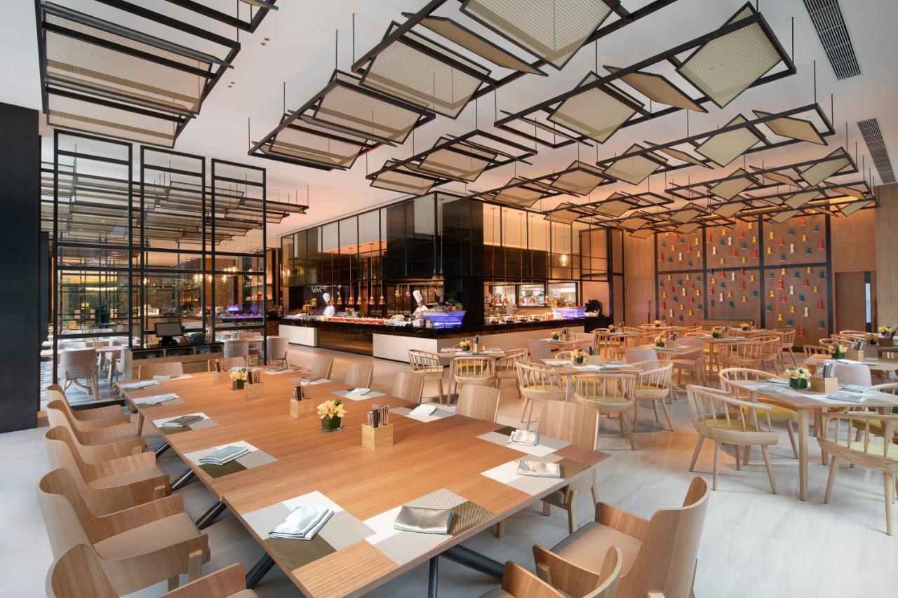 Crowne Plaza Foshan Nanhai - An Ihg -free Fair Shuttle Bus &live Music Performance Guangzhou